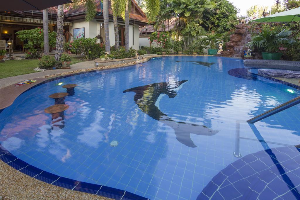 Relaxing Palm Pool Villa And Tropical Garden Банг-Ламунг Экстерьер фото